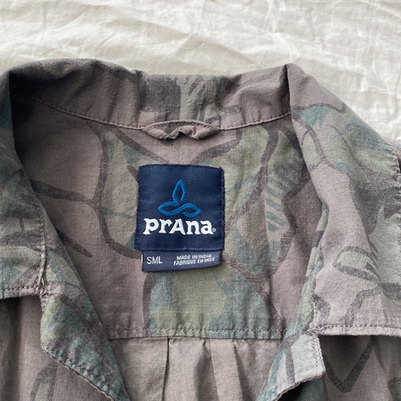 Prana Neutral Florals Button Up Small - Picture 2 of 7